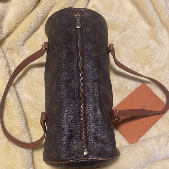 LV MONOGRAM PAPILLON VINTAGE BAG WITH LOCK AND KEY#302 AND LV PAPER CARD HOLDER! - Picture 5 of 15